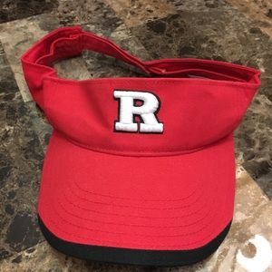 Rutger’s red visor!